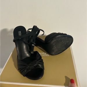 WORN ONCE Michael Kors knot heel